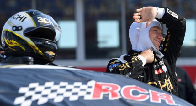Visit 8 candidatos para reemplazar a Tyler Reddick en el No. 8 en 2024 page