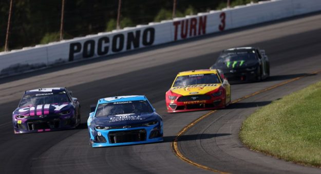 Visit Pocono 101: Todo lo que necesitas saer para la M&M’s Fan Appreciation 400 page