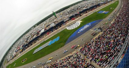 Momentos memorables de la NASCAR en el Michigan International Speedway