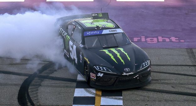 Tygibbs Burnout Michigan 2022 625x340