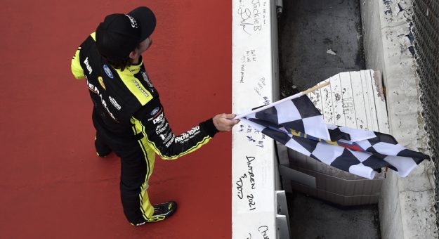 Visit Listos para la FireKeepers Casino 400 en el Michigan International Speedway page