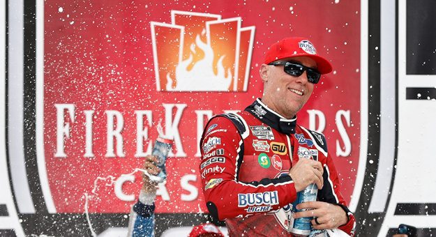 Visit Pilotos Cup Series con victorias más de 20 años después de su primera page