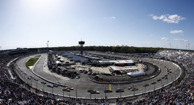 Visit Listos para la Federated Auto Parts 400 de la Cup Series 2022 en el Richmond Raceway page