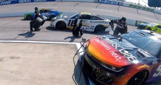 Ryan Flores breaks down Daniel Suárez’s pit crew contact at Richmond