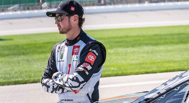 Visit Kurt Busch se perderá las carreras en Watkins Glen y Daytona page