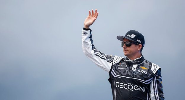 Visit Debut de Kimi Räikkönen en Cup Series terminó con accidente en Watkins Glen page