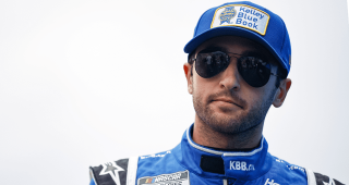 Stacking Pennies: Why Elliott chose the outside at The Glen on restart