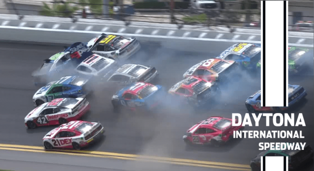 Visit Las Mejores Fotos del fin de semana NASCAR Verano 2022 en Daytona page