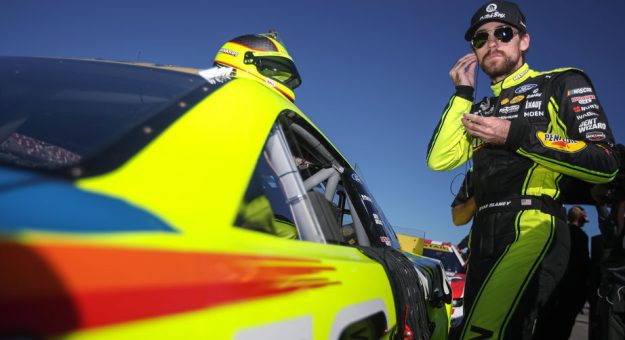 Visit Listos para la YellaWood 500 de los NASCAR Playoffs Cup Series 2022 page