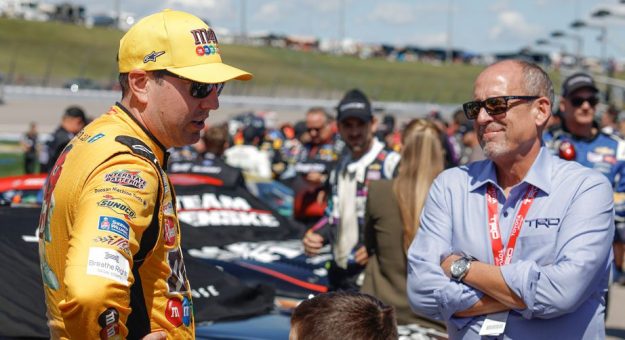 Visit Reacción de Toyota y Joe Gibbs Racing tras el anuncio de Kyle Busch page