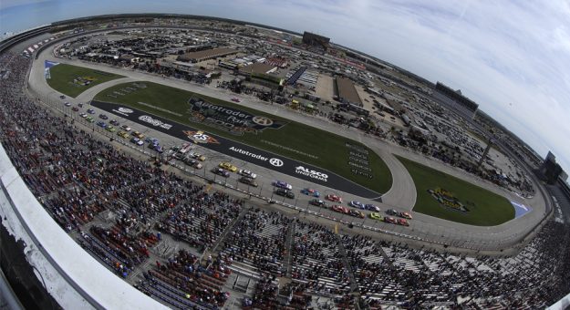 Visit Arranca la Ronda de los 12 en los Playoffs NASCAR Cup Series 2022 en Texas page