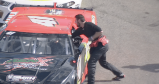 Andrew Grady throws punches at Davey Callihan during ValleyStar Credit Union 300