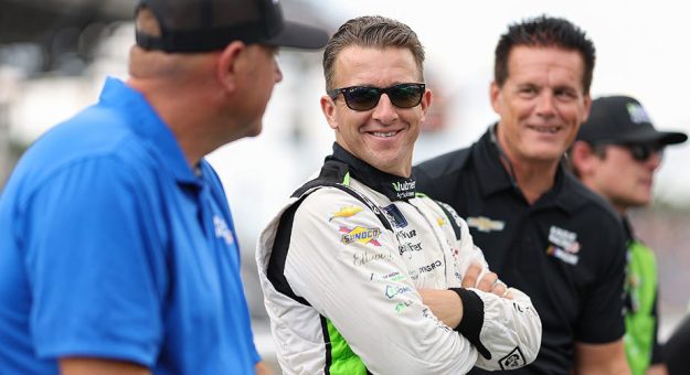 Visit AJ Allmendinger regresará a la Cup Series en 2023 con Kaulig Racing page
