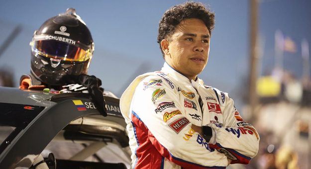 Visit Sebastian Arias tras los pasos de Juan Pablo Montoya camino a la NASCAR page