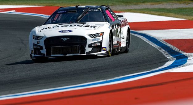 Visit Incidente de Cole Custer en la última vuelta en Charlotte bajo investigación de la NASCAR page