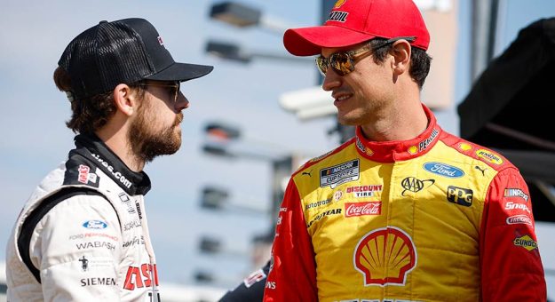Visit Arranca la Ronda de los 8 en los Playoffs NASCAR Cup Series 2022 en Las Vegas page
