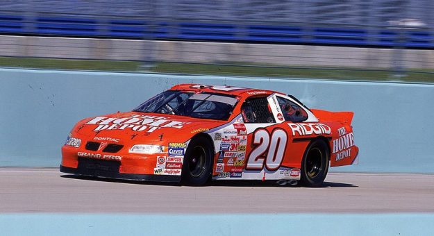 Visit Todos los ganadores en la historia de la Cup Series en Homestead-Miami page