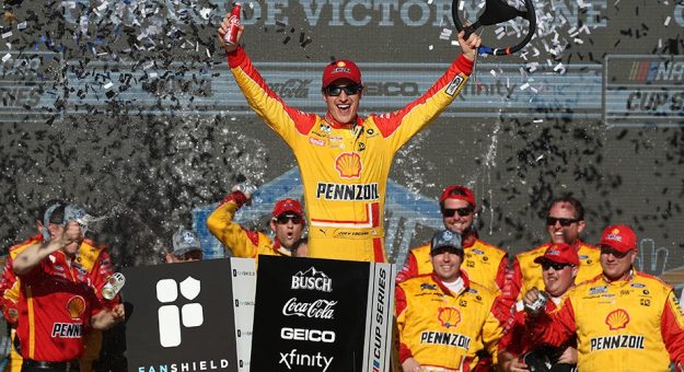 Visit Razones por las que Joey Logano ganará el campeonato NASCAR Cup Series 2022 page