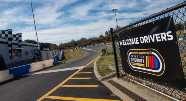 Visit Advance Auto Parts Drive for Diversity Combine 2022 page
