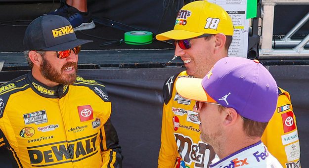 Visit Todos los cambios de equipos y pilotos Cup Series 2022-2023 page
