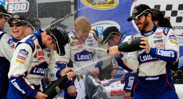 Visit Los Mejores Momentos de la Cup Series en la historia de Bristol page