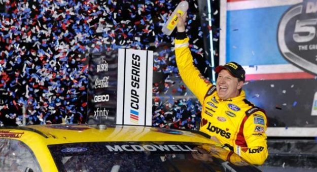 Visit Pilotos que hicieron historia como ganadores sorpresa en la Daytona 500 page