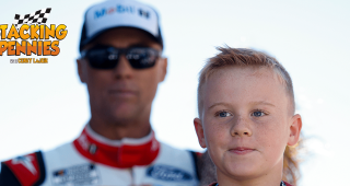 Harvick dishes on how he bonds with his son through racing