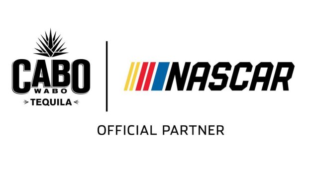 Visit Cabo Wabo, el primer tequila oficial de la NASCAR page