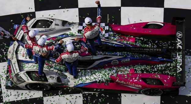 Visit Las Mejores Fotos de la Rolex 24 at Daytona 2023 page