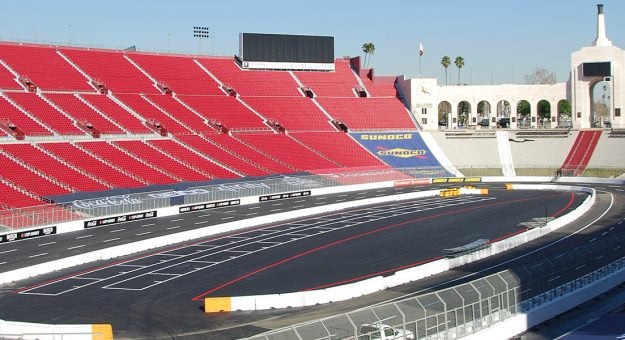 Visit El LA Coliseum ya está listo para la Busch Light Clash 2033 de la Cup Series page