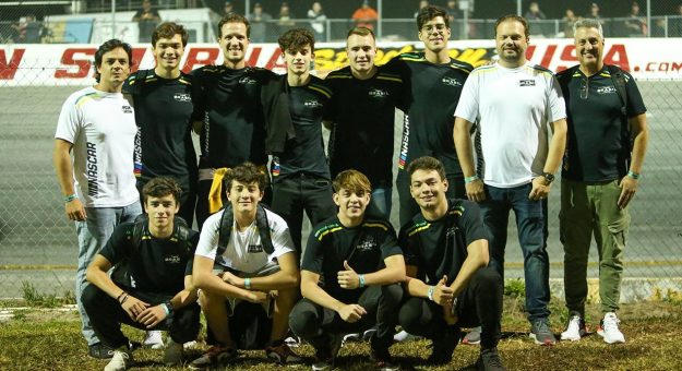 Visit La NASCAR Brasil Sprint tendrá su carrera inaugural este fin de semana page