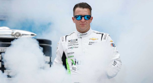 Visit Predicciones ganador del EchoPark Automotive Grand Prix de la Cup Series en COTA page
