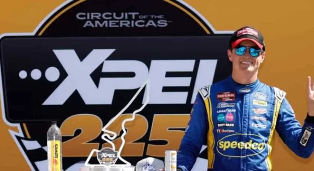 Visit Zane Smith ganó la XPEL 225 de la Craftsman Truck Series 2023 en COTA page
