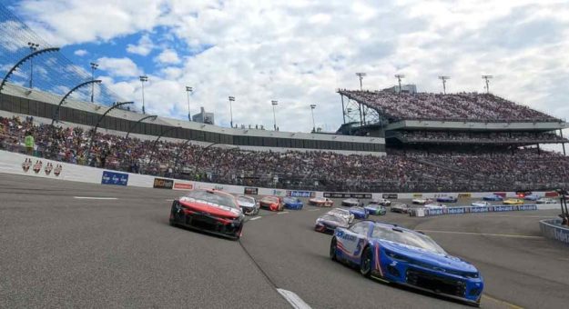 Visit Favoritos para la Toyota Owners 400 de la Cup Series 2023 en Richmond page