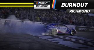 Kyle Larson burns it down at Richmond Raceway