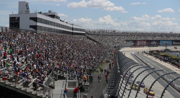 Visit Horario completo para el fin de semana primavera 2023 en Dover page