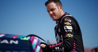 Up to Speed: Alex Bowman out with a fractured vertebra