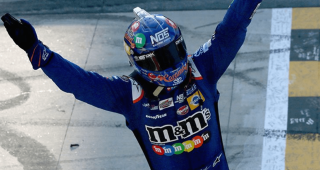 From the Vault: Kyle Busch wins thriller, passing Elliott late at Dover