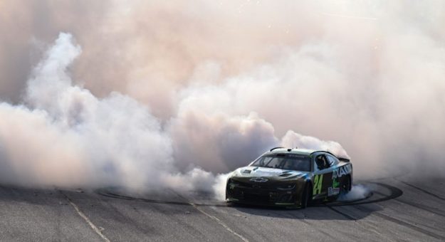 Visit Favoritos para el campeonato Cup Series 2023, tras la carrera en Darlington page