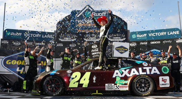 Visit William Byron ganó la Goodyear 400 de la Cup Series 2023 en el Darlington Raceway page