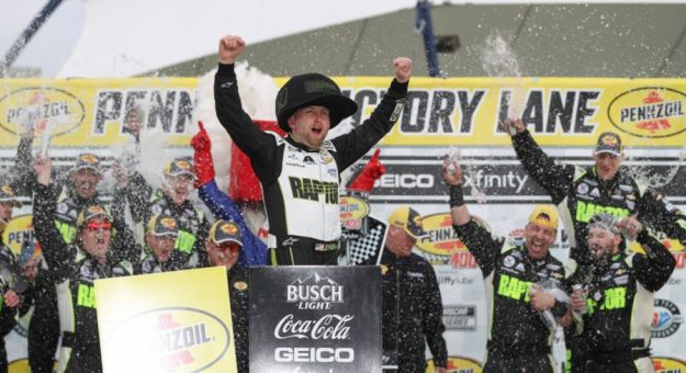 Visit Todos los ganadores en la historia de Hendrick Motorsports page