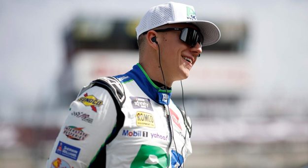 Visit John Hunter Nemechek manejará el No. 42 de Legacy Motor Club en 2024 page