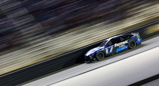 Visit Horario Playoffs NASCAR 2023 en el Bristol Motor Speedway page