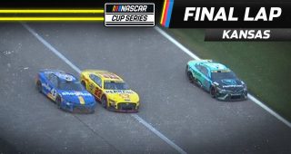 Tyler Reddick makes three-wide move for Kansas win in NASCAR Overtime