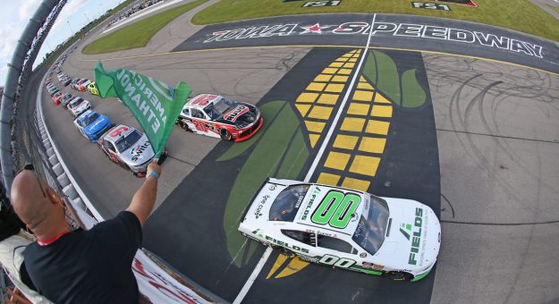 Visit La NASCAR Cup Series competirá en el Iowa Speedway en 2024 page