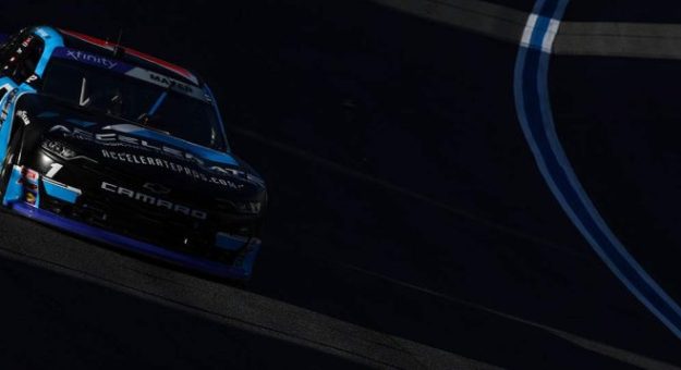 Visit Sam Mayer ganó la Drive for the Cure 250 de la Xfinity Series 2023 en Charlotte page