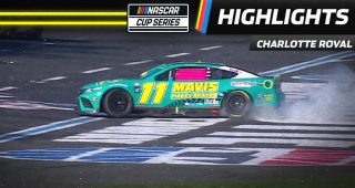 Michael McDowell, Denny Hamlin find trouble on the frontstretch at Charlotte