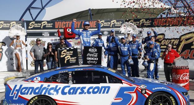 Visit Análisis: Kyle Larson con la mira en el Phoenix Raceway y su 2do. título en la Cup Series page