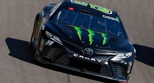 Visit Dos miembros del equipo No. 54 de Joe Gibbs Racing suspendidos tras Las Vegas page