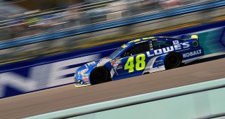 How a red flag nap helped Jimmie Johnson rest up for his seventh championship